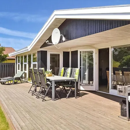 Pet Friendly In Hvide Sande With Kitchen * Havrvig